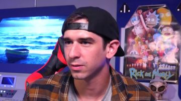 El póster de Rick & Morty Wars visto en el video de Valentin Palun aka Vodk en youtube "¡Imposible no enfurecerse!"