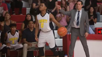 Les collants de Basketball Nike portés par Michael Rainey Jr dans Amateur