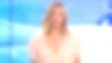La blusa Vanessa Bruno de Clémentine Sarlat en todo el deporte del 04/07/18 en Francia 3