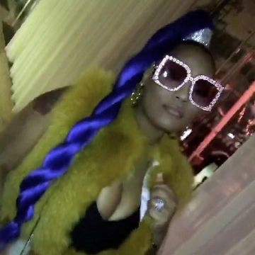 Gafas de sol Holywood Forever Gucci de Stefflon Don en su cuenta de Instagram