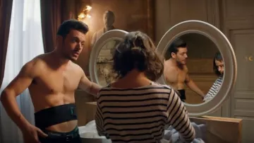 The boxer Calvin Klein black worn by Gabriel (Kev Adams) - Love Addict