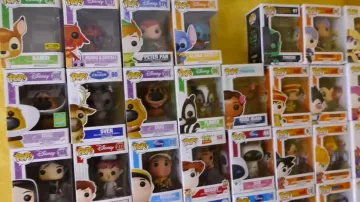 The miniature Pop Dug from "MY ENTIRE COLLECTION OF FUNKO POP !!" of Ptitkouik