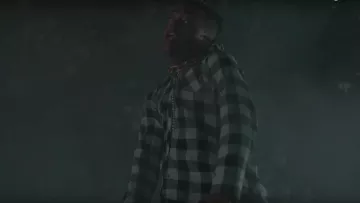 Black and white checked shirt worn by XXXtentacion in his Look at me! video clip