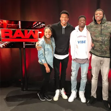 Sneakers The 10: Nike Blazer Mid "OFF WHITE"  worn by Giannis Antetokounmpo on his Instagram account