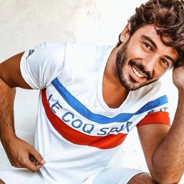 The jersey Le Coq Sportif blue white red on the account Instagram @lecoqsportif