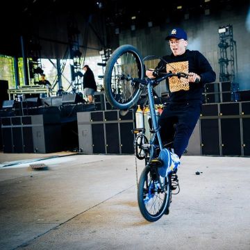 Eyeglasses round Giorgio Armani worn by Sir Robert Bryson Hall II aka Logic that makes the velo on his account Instagram