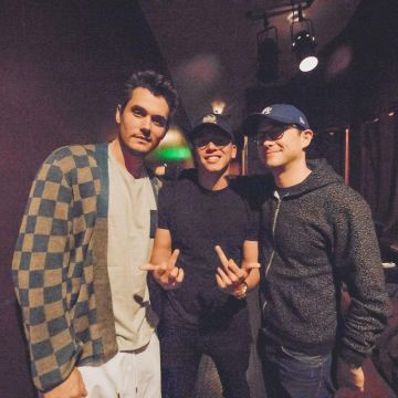 Eyeglasses round Giorgio Armani worn by Sir Robert Bryson Hall II aka Logic views on his account Instagram