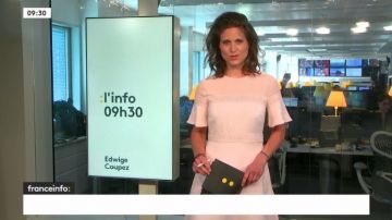 La robe trapèze à dentelle d'Edwige COUPEZ dans Le rappel des titres du 02/07/18 sur Franceinfo