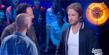 Le blouson bomber de Phillipe Lacheau dans Vendredi tout est permis avec Arthur