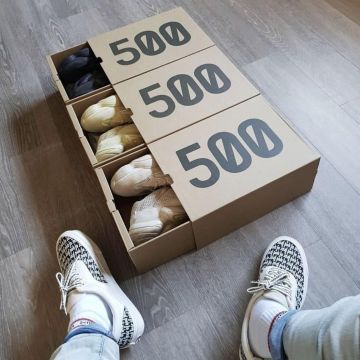 Les chaussures Vans Damier Era 95 Dx "Fear Of God" vues sur le post Instagram de klekt du 14/07/2018