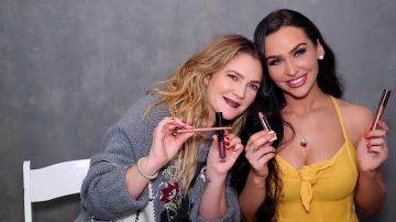 Gloss lip liner Flower used by Carli Bybel on Drew Barrymore in her youtube videos "I did Drew Barrymore's Makeup! OMG!"be