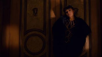 Le body noir Dani Black and Nude Swim­suit L'Agent Provocateur de Ariana Grande dans le clip God is a woman