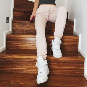 Zapatos Nike Air Force 1 Mid 07 blancos usados por Lena Meyer-Landrut en su cuenta de Instagram