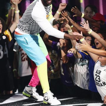 Baskets Jordan Héritage 312 Commandement de la Force Volt porté par Chris Paul sur Instagram compte (@Brkicks)