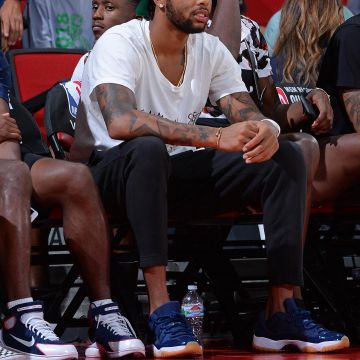 air jordan 11 retro low navy gum