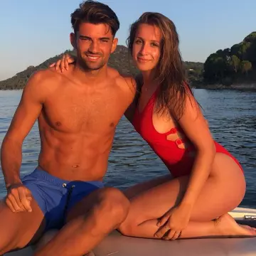 The blue bathing shorts worn by Enzo Zidane on his account Instagram