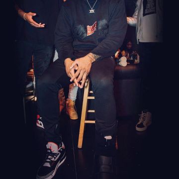 Les sneakers Nike Air Jordan 3 Retro Og "black Cement" portées par Demarcus Cousins sur son compte Instagram