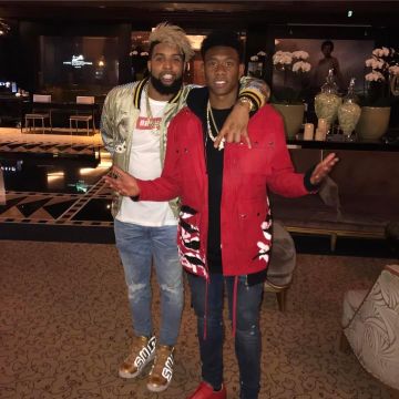 Sneakers Nike Air More Uptempo "supreme" worn by Odell Beckham Jr  on his Instagram account