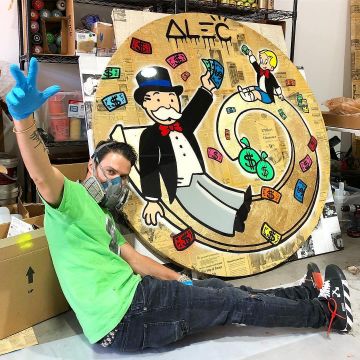 The tee green print Michael Jackson, the Supreme that brings the Artist Alec Monopoly on his account instagram