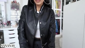 Le bomber en cuir Etam porté par Sananas dans sa vidéo YouTube ENORMES SOLDES POUR TOUS LES STYLES + ESSAYAGES !