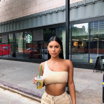 The crop top beige Fashion Nova worn by Aliyah Ceilia on his account Instagram