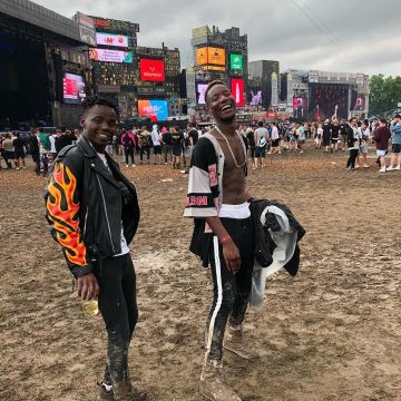 The boxer-white Calvin Klein that bears the youtubeur Birdyy on his account instagram