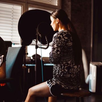 Pantalones cortos negros de mujer Adidas M10 Icon usado por Lena Meyer-Landrut en su cuenta de Instagram