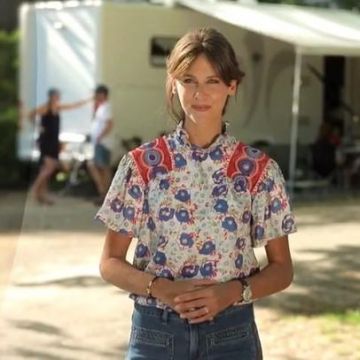 Le Top en soie imprimé de Ophélie Meunier sur son compte Instagram