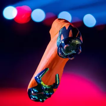 The cleats orange Nike Mercurial Superfly VI Pro FG on the account Instagram official Nike