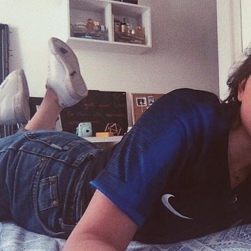 The polaroid to the Fuji seen on the instagram of Clara Marz