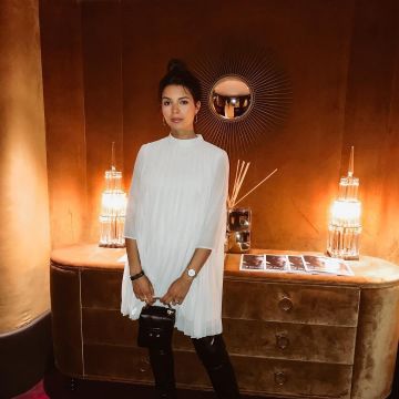 The handbag Mango of Safia Vendome on his account Instagram