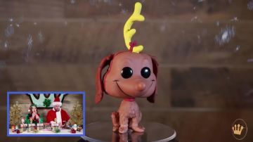 La figura funko pop de Max de la película The Grinch en el video de youtube Dr. Seuss The Grinch Unboxing