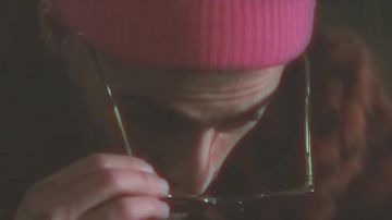 Sombrero rosa de Zayn Malik en el clip Beyoncé & ZAYN - Me, Myself and I (Remix)