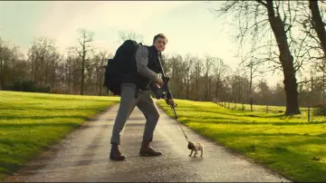 La combinaison à carreaux en tweed de Gary 'Eggsy' (Taron Egerton) dans Kingsman : Services secrets