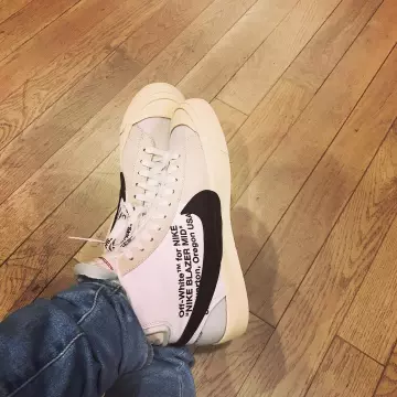 Sneakers The 10: Nike Blazer Mid "OFF WHITE" made by David Guetta on his account Instagram