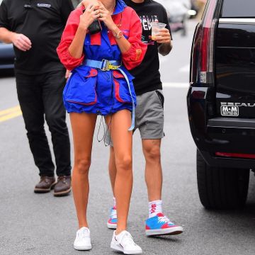 Sneakers Adidas 80 continental worn by Hailey Baldwin (photo Instagram)