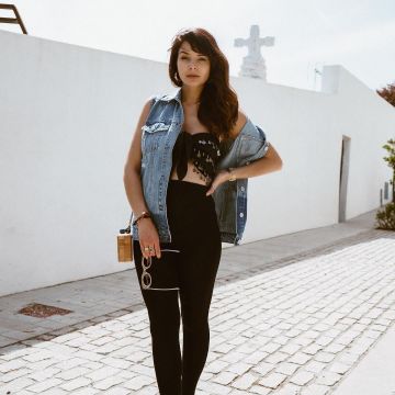 The bra ornamented Sacred Hawk on the account Instagram of Safia Vendome