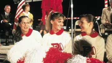 La réplique de la tenue de Cheerleader portée par Sandy (Olivia Newton-John) dans Grease