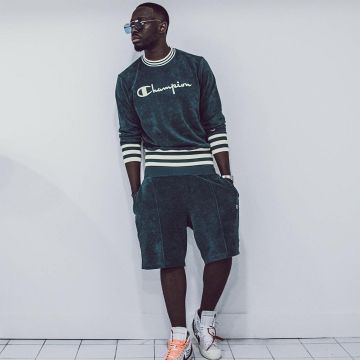 Sneakers white Nike Blazer Mid Off White that carries the singer Dadju on his account instagram