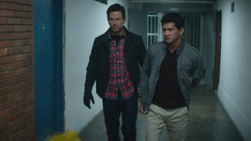 Black jacket worn by James Silva (Mark Wahlberg) as seen in Mile 22