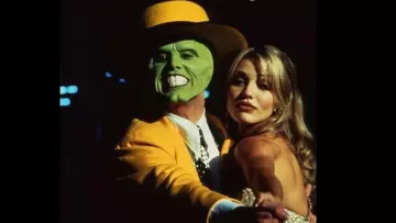 La réplique du costume jaune de Stanley Ipkiss (Jim Carrey) dans The Mask