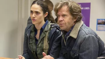 Le blouson en jean de Frank Gallagher (William H. Macy) dans Shameless S08E07