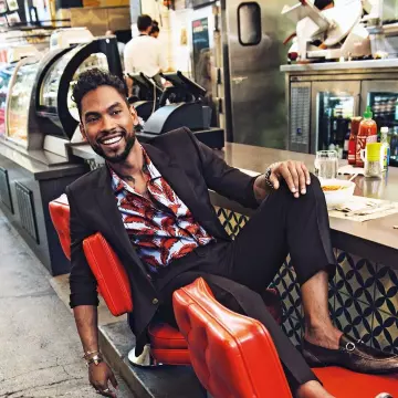 Mocasines de cuero Gucci Jordaan usados por Miguel en la cuenta de instagram @GQ