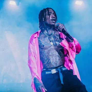 Boxer Calvin Klein modern Essentials worn by Wiz Khalifa on his account Instagram