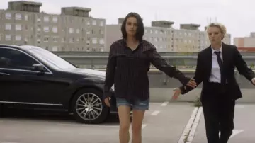 Men checked shirt worn by Audrey (Mila Kunis) in The Spy Who Dumped Me