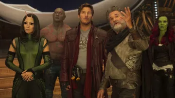 Los collares usados por Star-Lord / Peter Quill (Chris Pratt) en la película Guardianes de la Galaxia Vol. 2