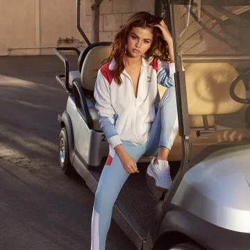 The basketball Puma of Selena Gomez on Instagram