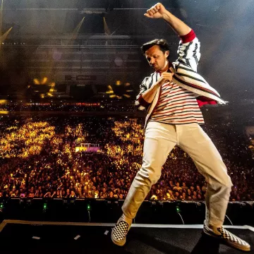 Sneakers Vans Classic Slip-On "Checkerboard" made by Martin Solveig on his account Instagram