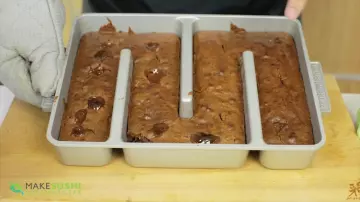 The mold brownie in the video "8 Innovative Kitchen Gadgets" by Davy Devaux on his channel How To Make Sushi