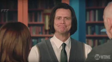 The green tie of Jeff Pickles (Jim Carrey) in Kidding season 1
